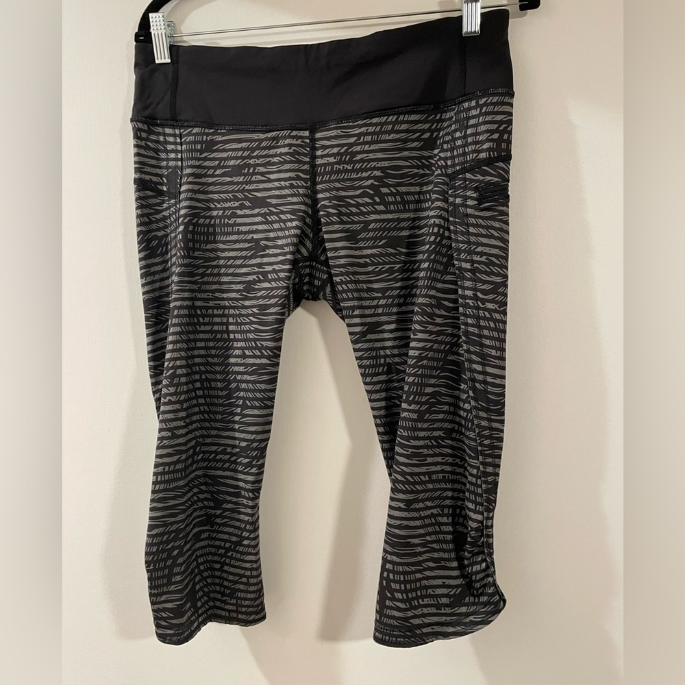 Lululemon cropped 12‎
